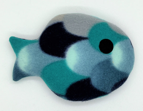 Blue and gray fish for hot and cold use