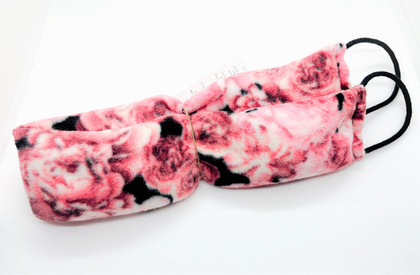 neck wrap with handles in pink roses print